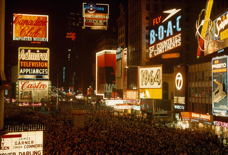 A Brief History of Neon Signs