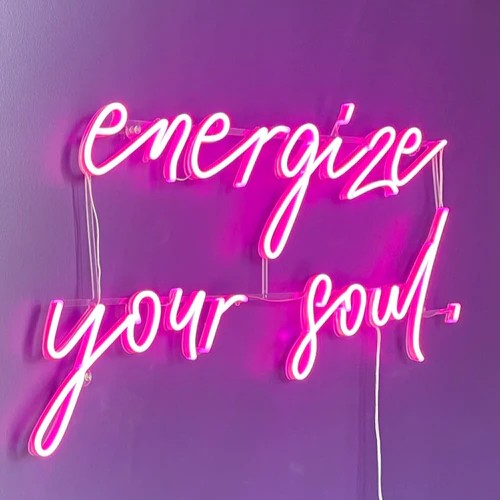 DIY Personalized Neon Sign – Design Yours in 5 Easy Steps | Yellowpop ...