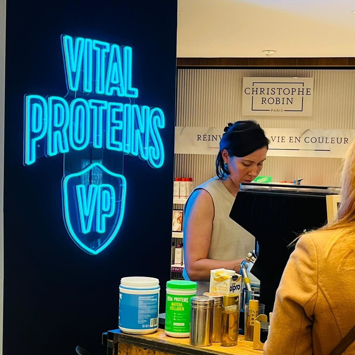 7 Creative Ways to Use LED Neon Signs in Your Store