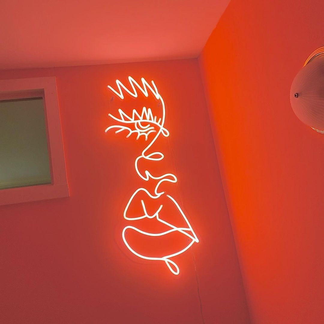 Light Therapy: The Mood-Boosting Power of LED Neon