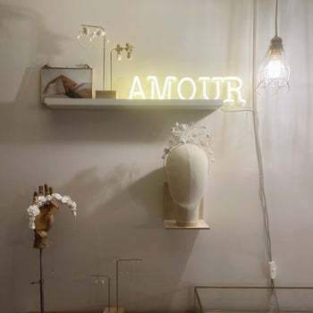 Amour - LED neon sign