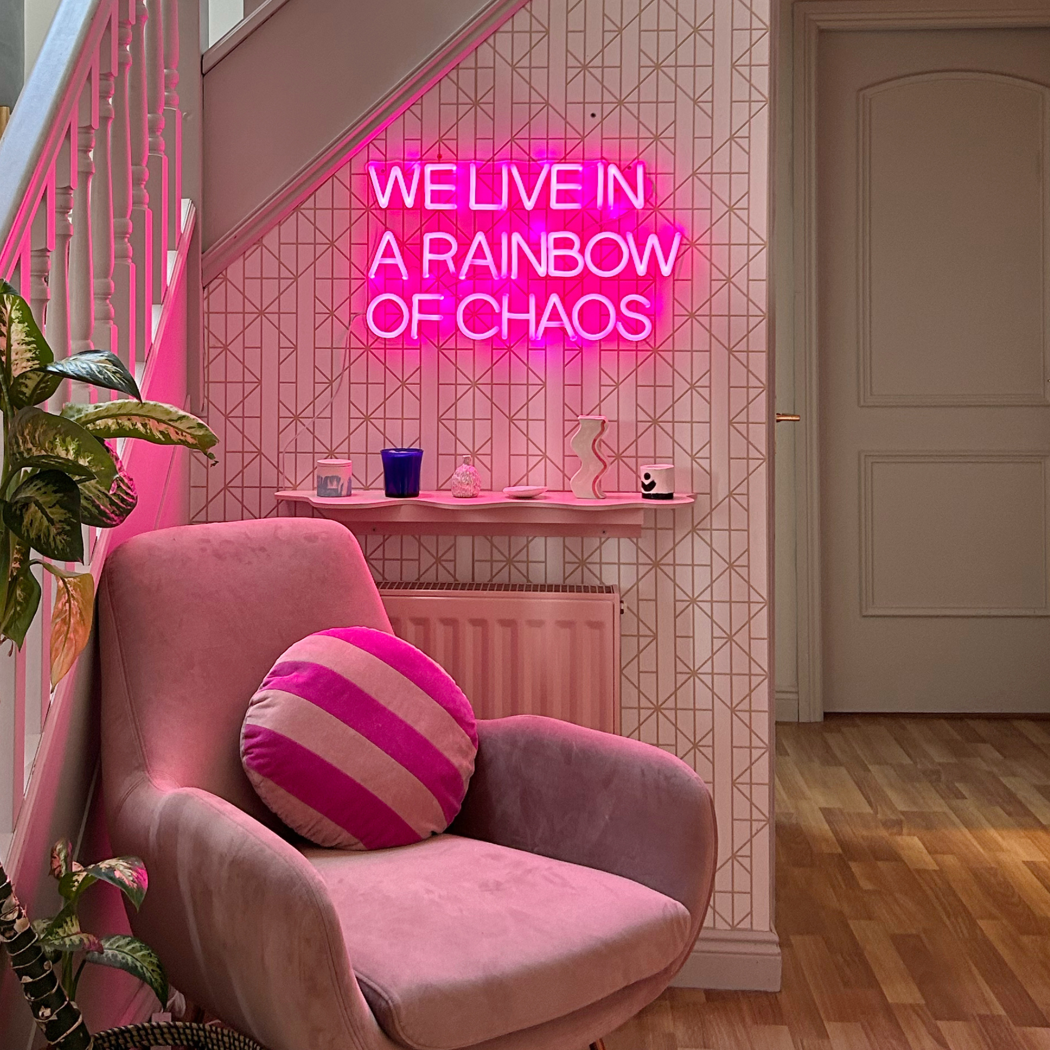 Create a custom LED neon sign - YELLOWPOP USA