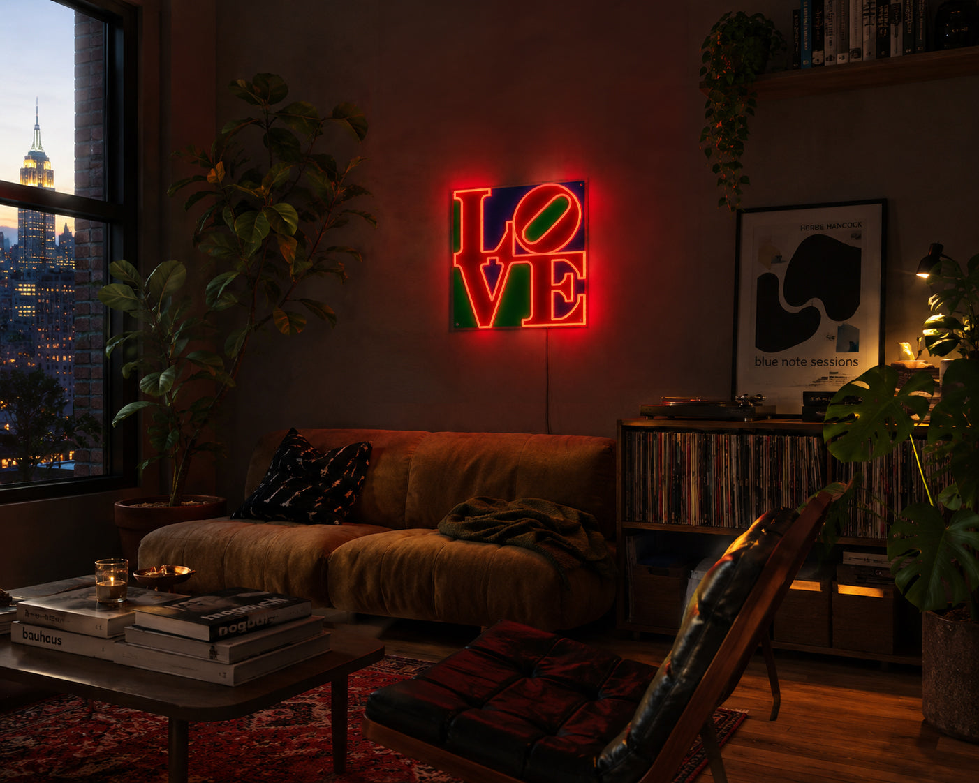 Love by Robert Indiana - YELLOWPOP USA