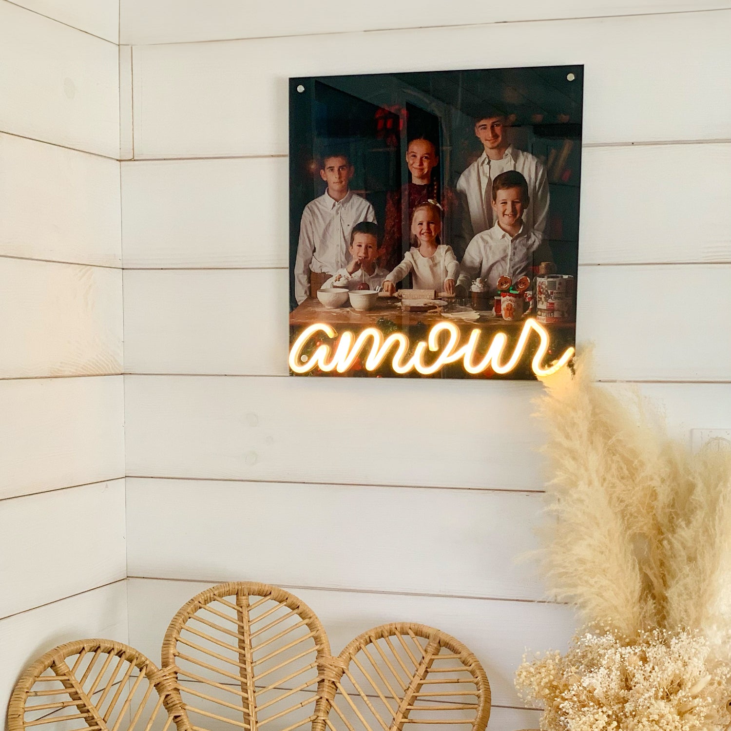 Neon Canvas - Personalized Canvas Print with Neon Custom Text - Amour - Yellowpop LED Neon Sign