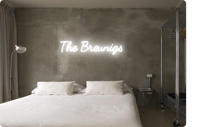 Custom text: The Breunigs