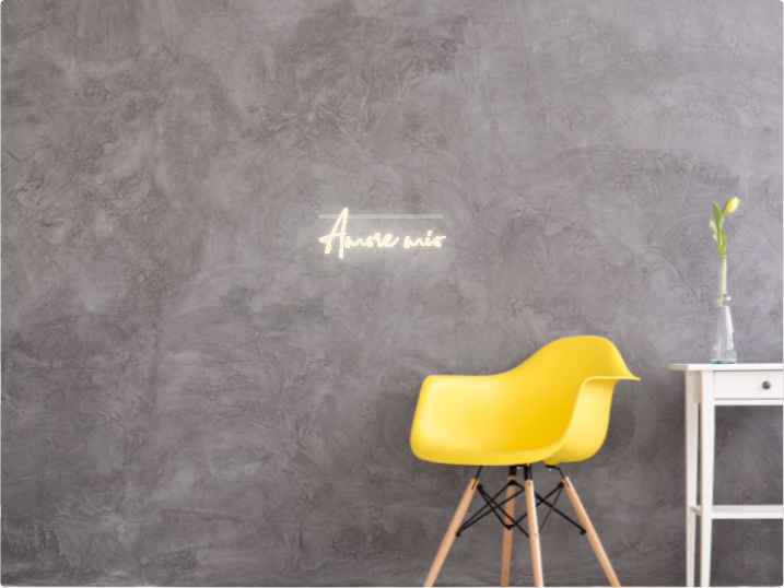 Custom text: Amore mio