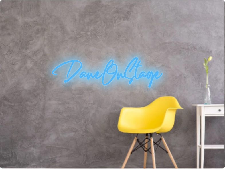 Custom text: DaneOnStage