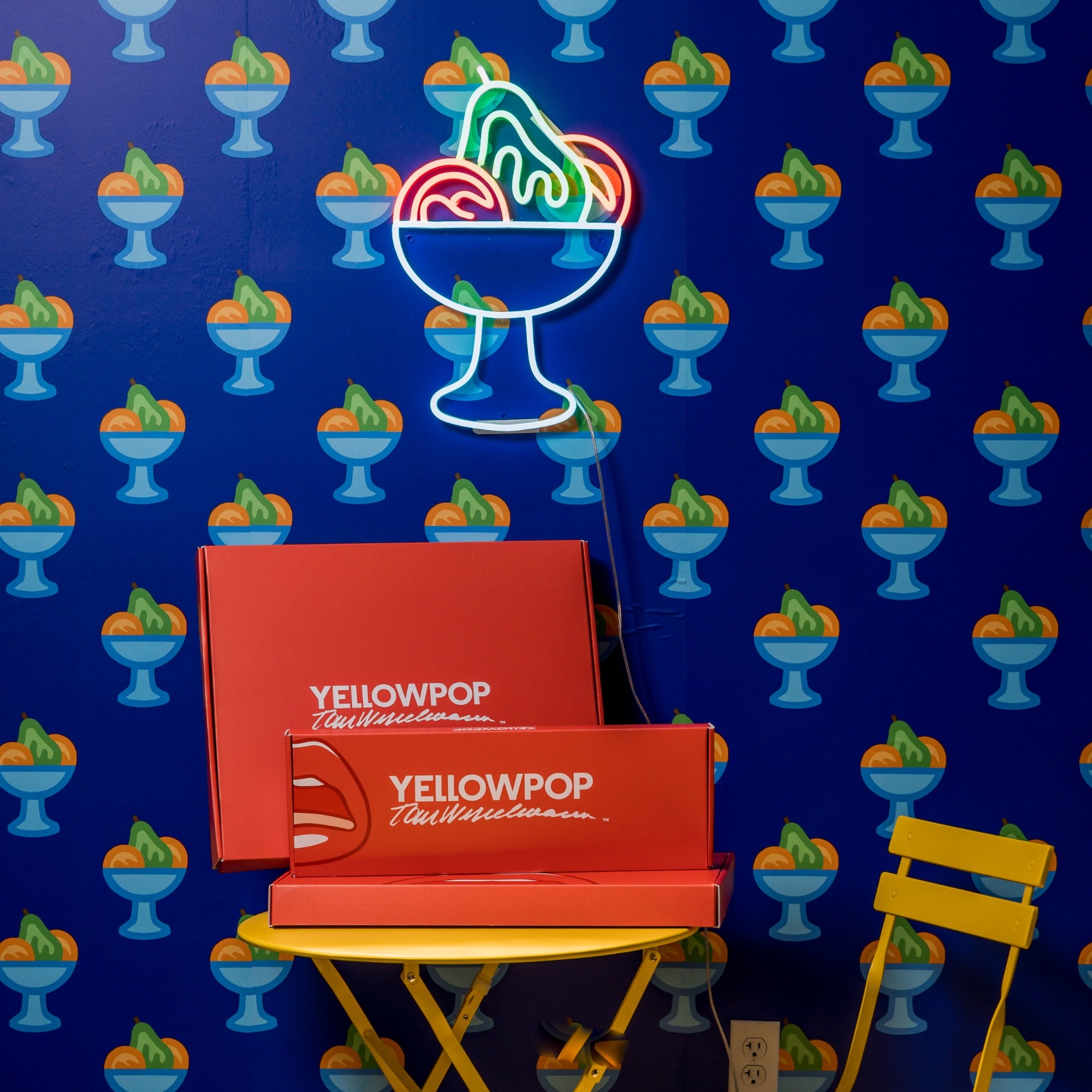 Garden Delights by Tom Wesselmann, LED neon sign