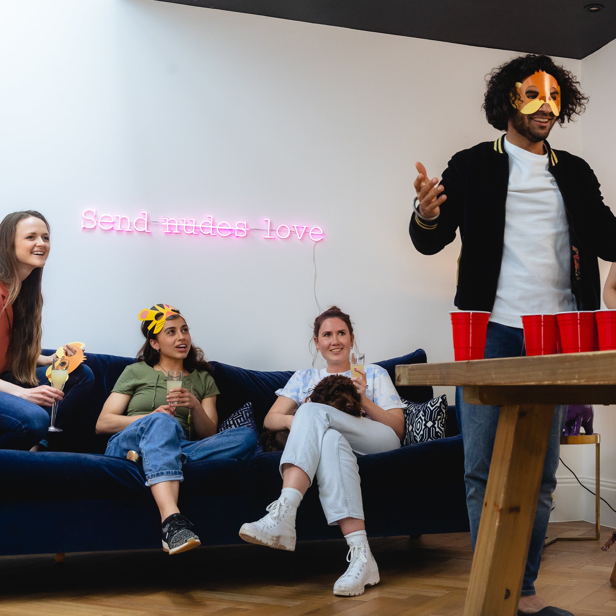 Send love - LED neon sign