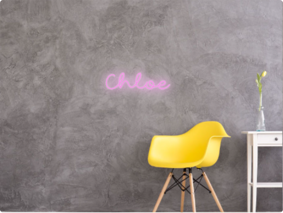 Custom text: Chloe